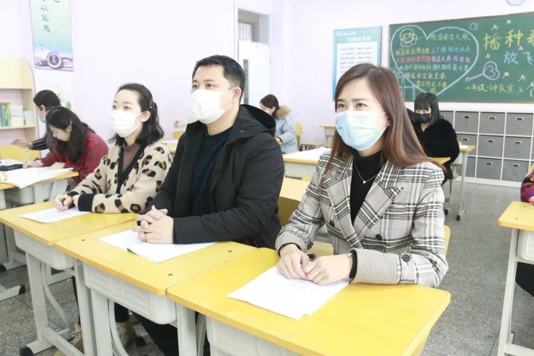 邯郸市曙光小学教学模式,邯郸市新曙光小学2014届