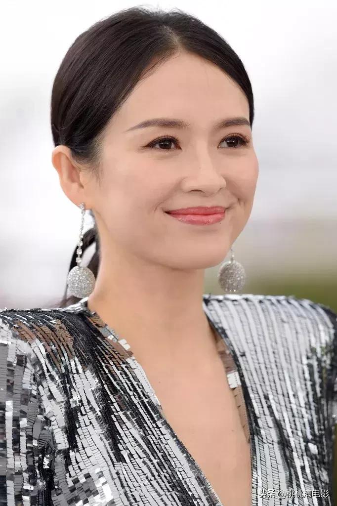 可以驾驭死亡芭比粉的人,能驾驭死亡芭比粉的女人长啥样