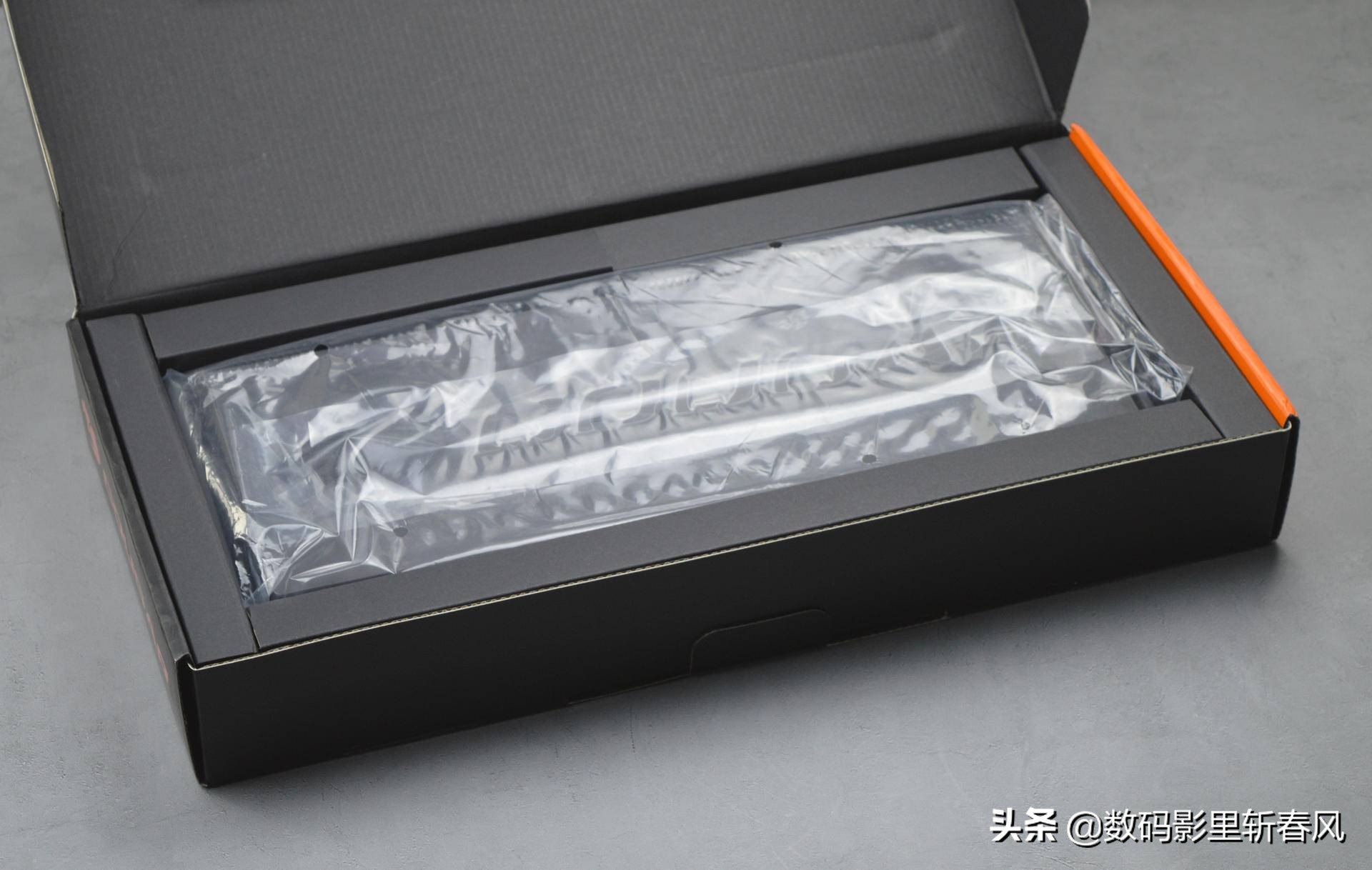 purltkl键盘樱桃青轴,磁吸防尘网推荐