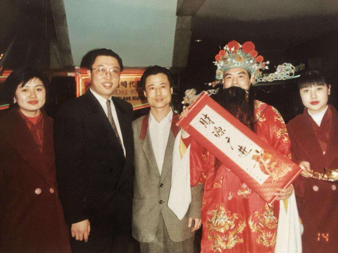 1996年天津夜店老照片，轩尼诗的快乐，你现在能想象得到吗