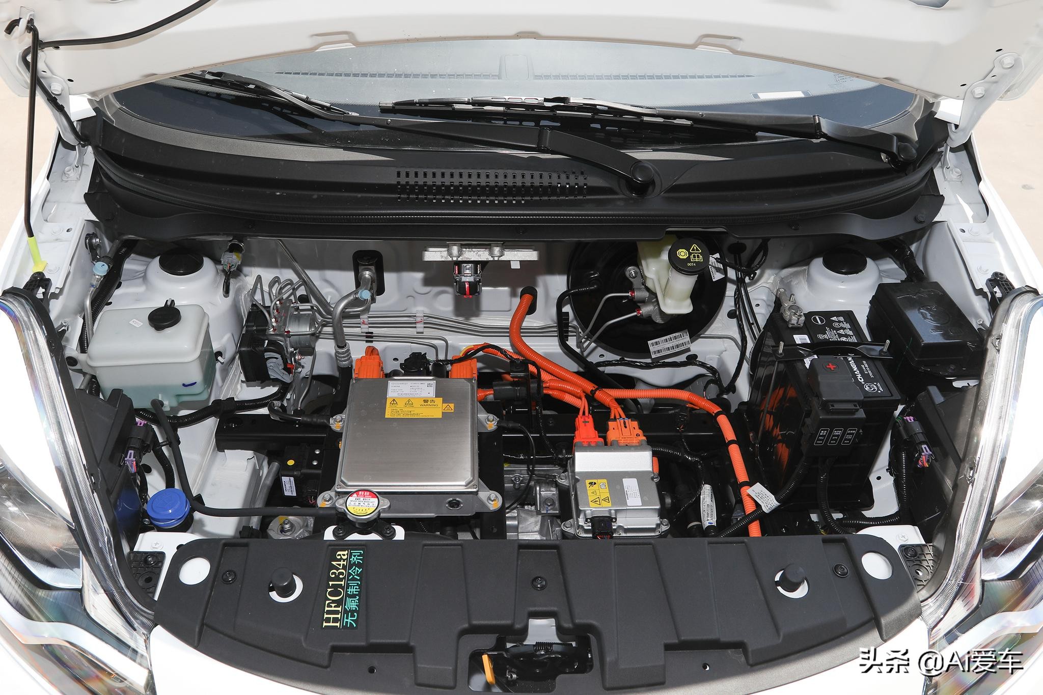 模仿长安奔奔e-star的老年代步车,最新款长安新能源奔奔e-star