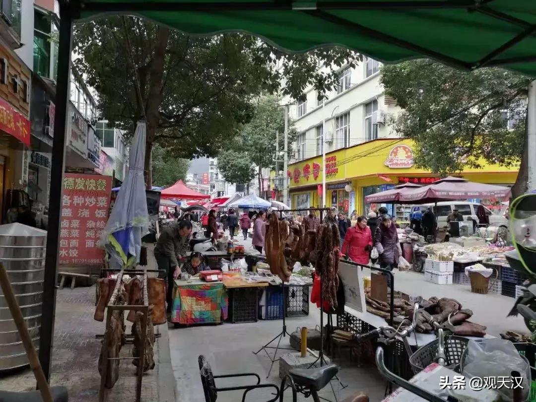 沸腾热闹,沸腾了烟火气息