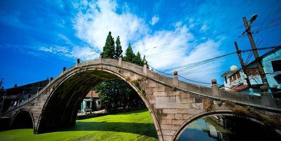 上海最美古镇及美食介绍,上海最值得打卡的十大古镇