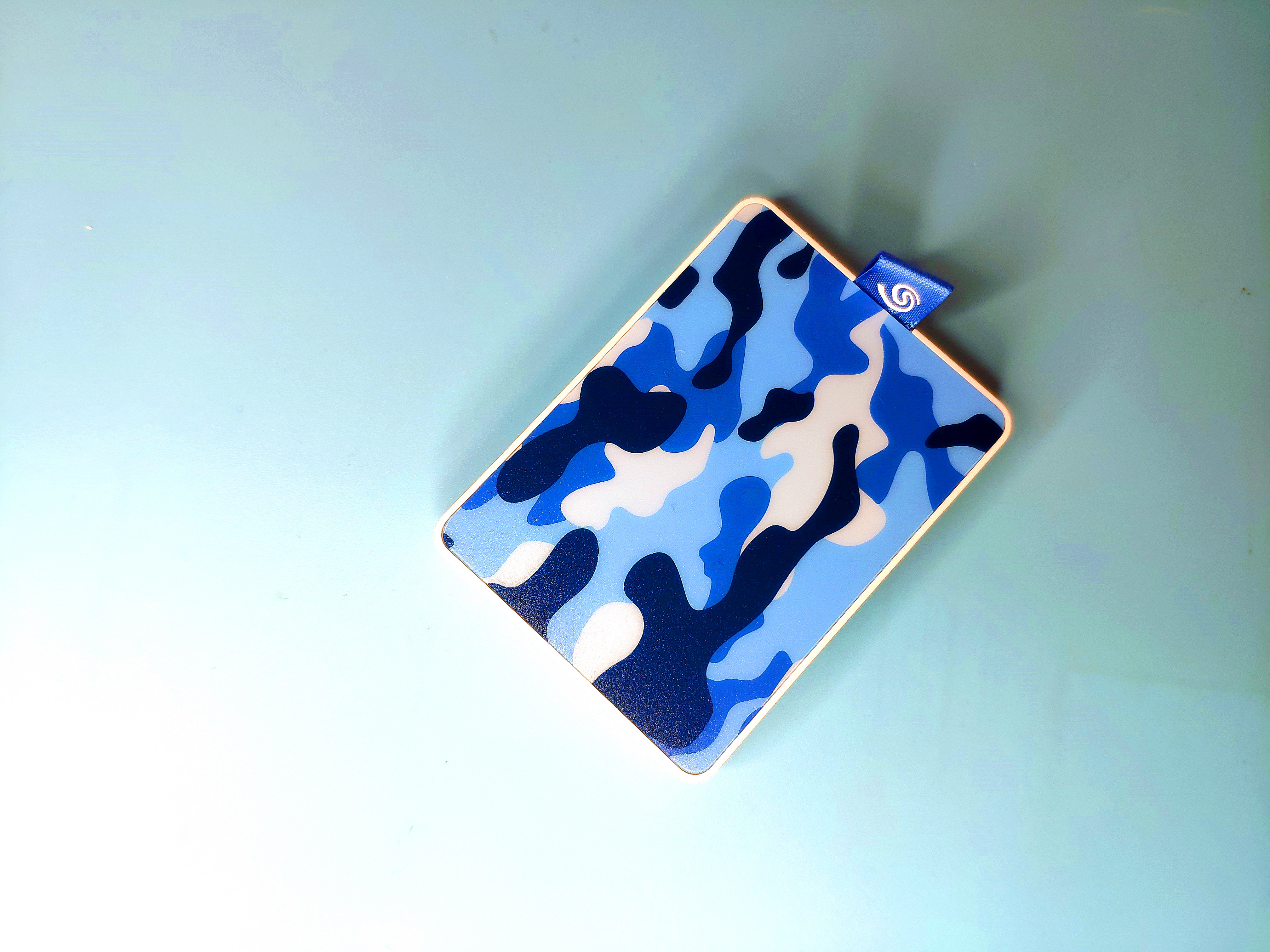 1t移动硬盘小巧,小巧方便的移动硬盘