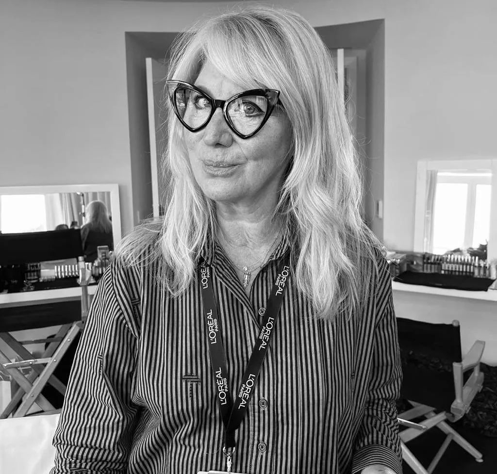 巴黎时装秀ladygaga,ladygaga巴黎时装秀