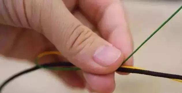 最容易学会的手串打结方法,小叶紫檀手串编绳打结
