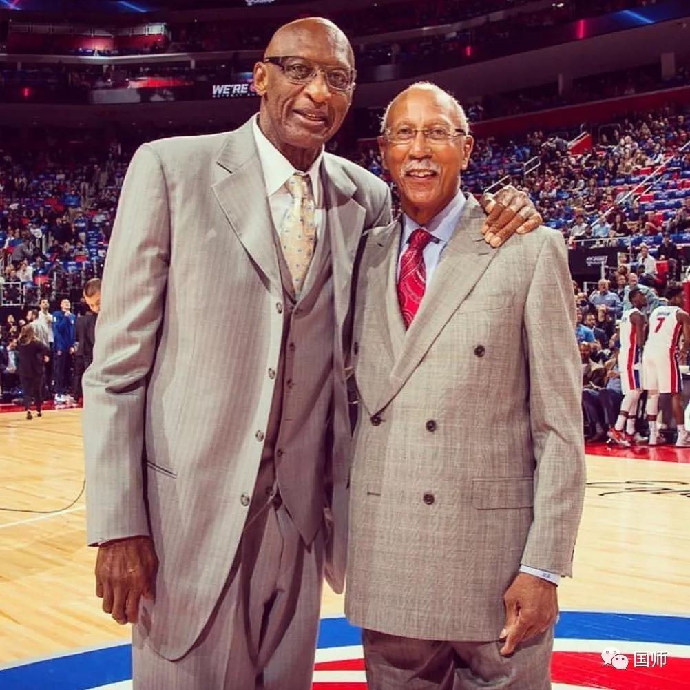 美国黑人是如何毁掉底特律的?