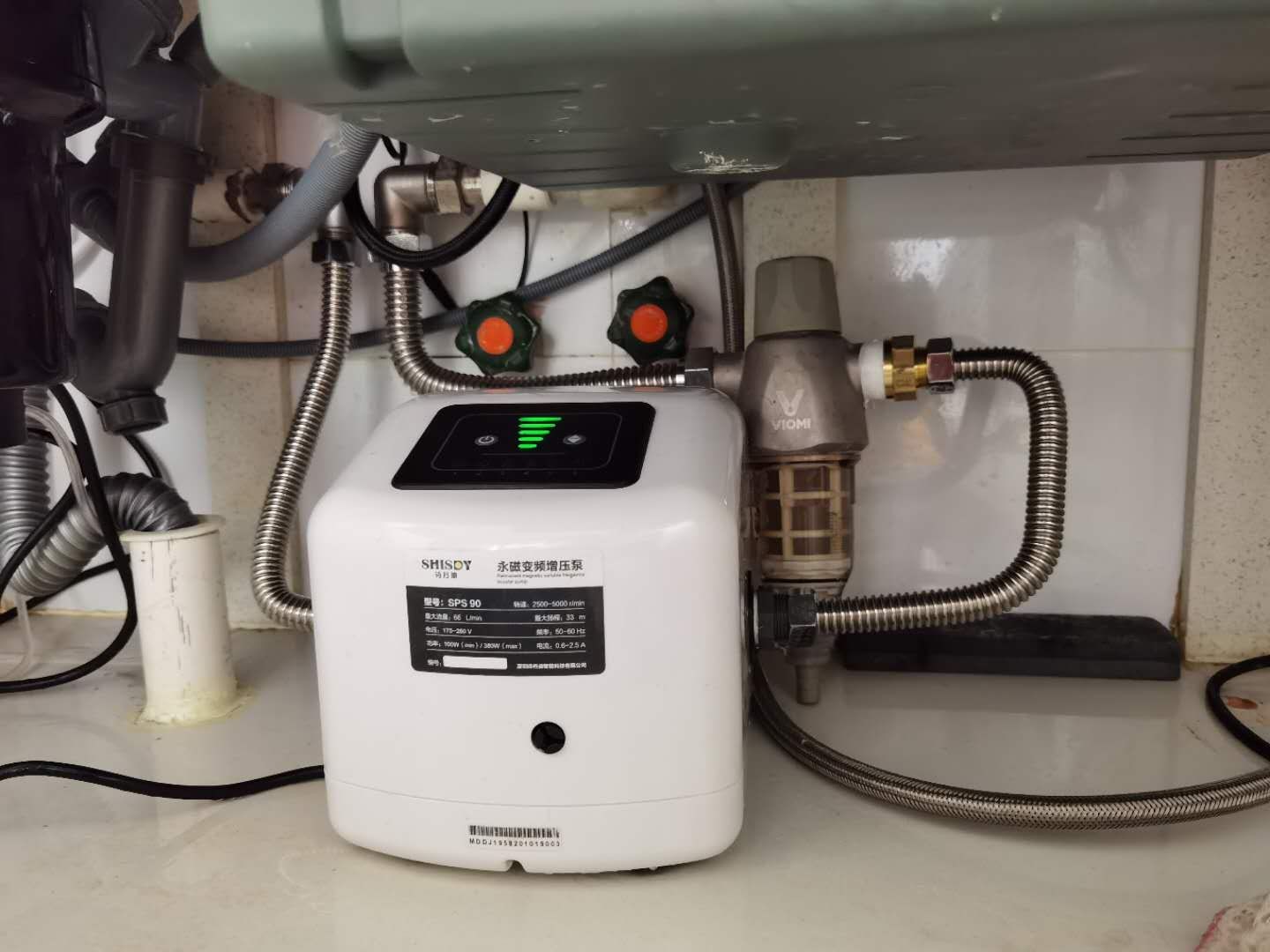 家里洗澡水压小怎么解决,水压没问题家里水流小怎么办