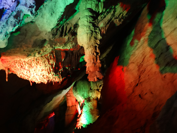 师宗凤凰谷走马观(中)