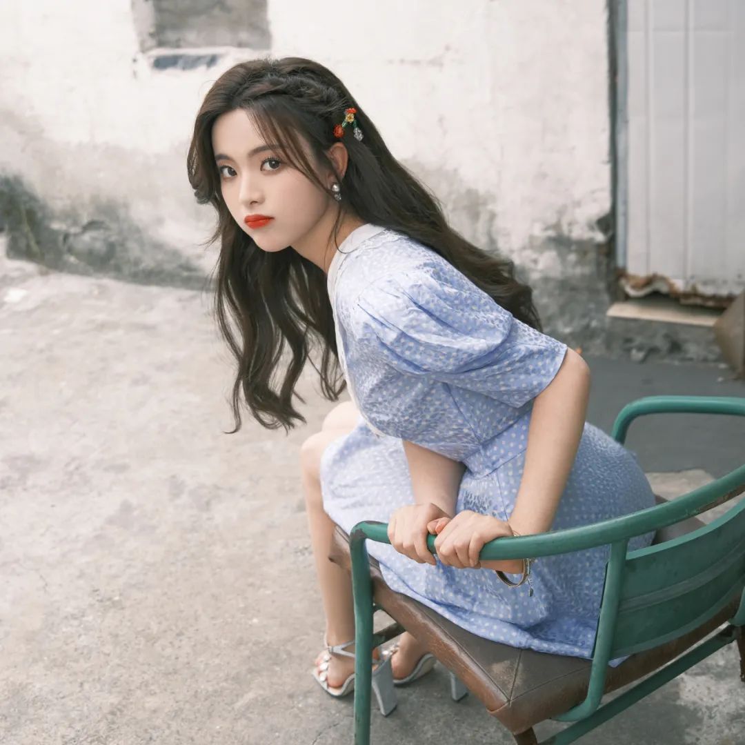 适合30-40岁圆脸减龄扎发,锁骨发型女怎么扎圆脸减龄