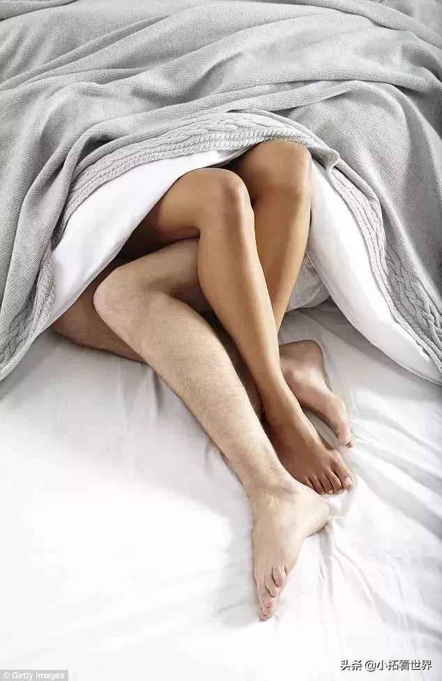 澳大利亚女生每月陪睡3次!自曝糖宝*规则潜**