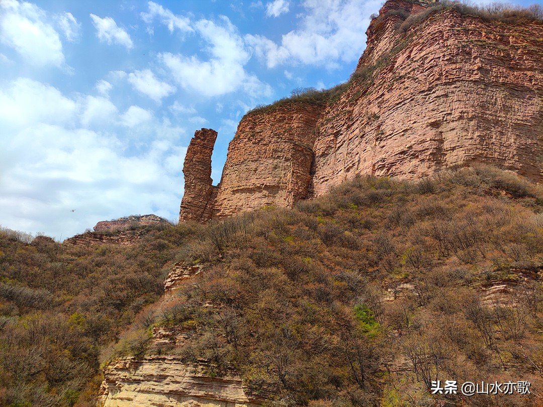 从石家庄到邢台，寻找大自然的鬼斧神工，爬上半个瓮，羞羞阴阳山