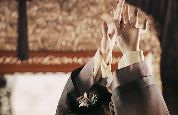 热巴古装舞蹈刘诗诗,热巴刘诗诗红毯展民族风韵