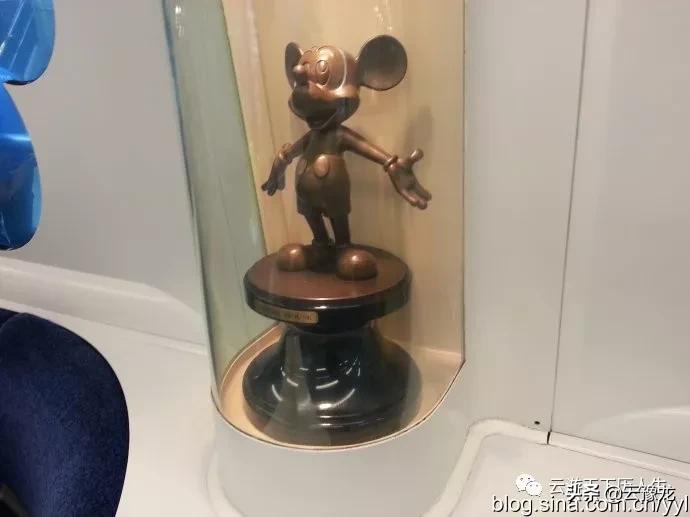 香港迪士尼乐园亲子游,香港迪士尼儿童乐园