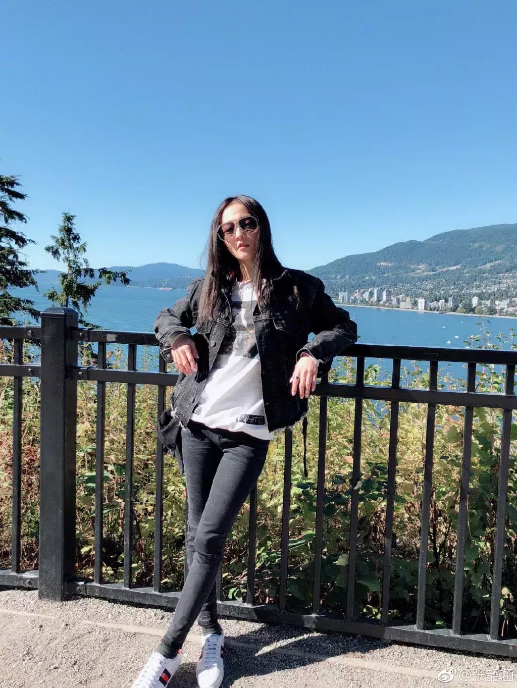 特别显高显腿长的拍照技巧,显腿长的拍照方法背影