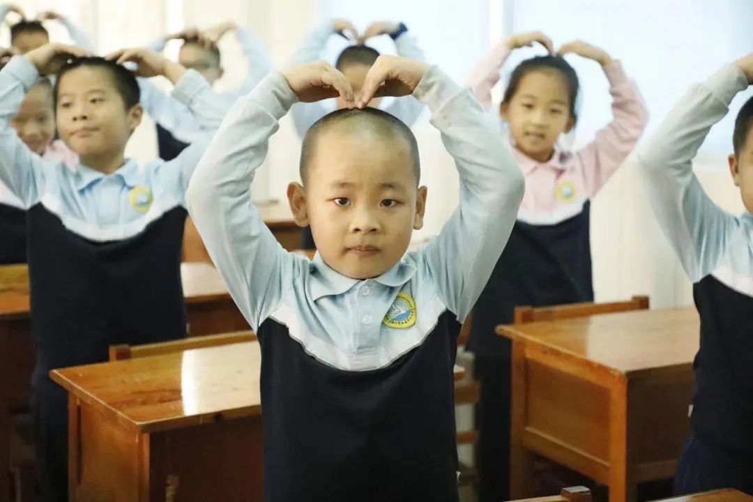 多彩的校园生活体育节,第十八届校园体育节