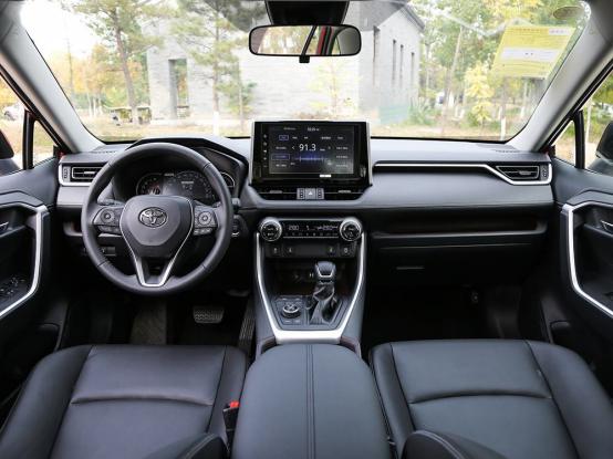 丰田荣放rav4跟本田crv哪个省油,新车荣放rav42.0真实油耗