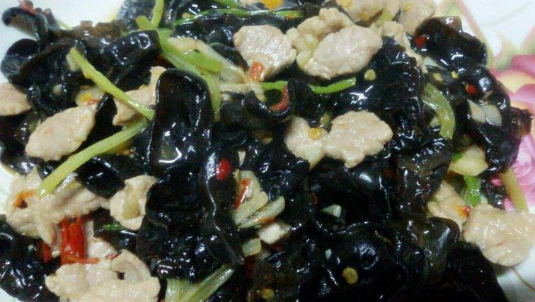 吃蒜中毒,吃了大蒜中毒的现象