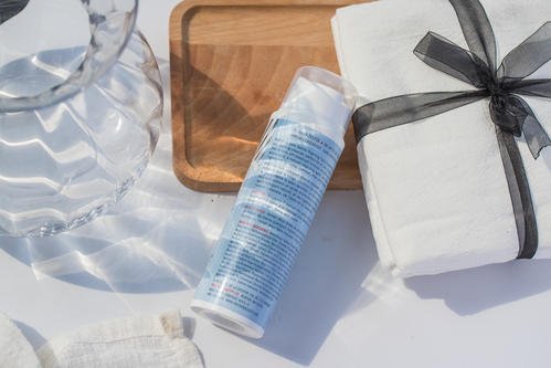 痘痘比较多适合什么洗面奶,只要青春不要痘教你如何对痘出招