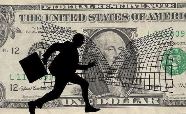 中国买家提前撤离，巴菲特带头抛售，美联储印出的庞氏*局骗**或被揭开