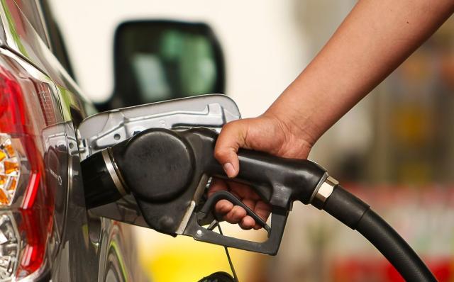 2.0t和3.0l哪个油耗大,1.5t和2.0t哪个发动机动力大