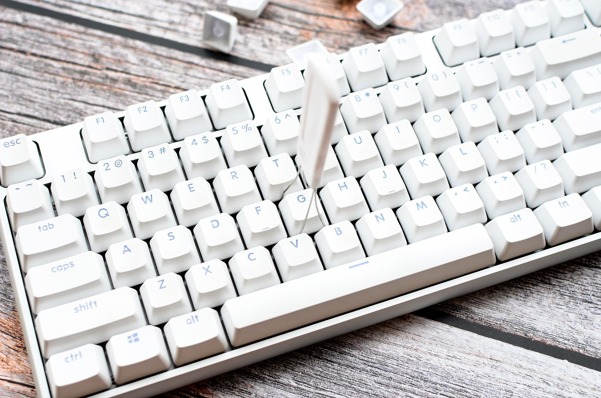 悦米pro和悦米机械键盘区别,悦米机械键盘pro静音版499