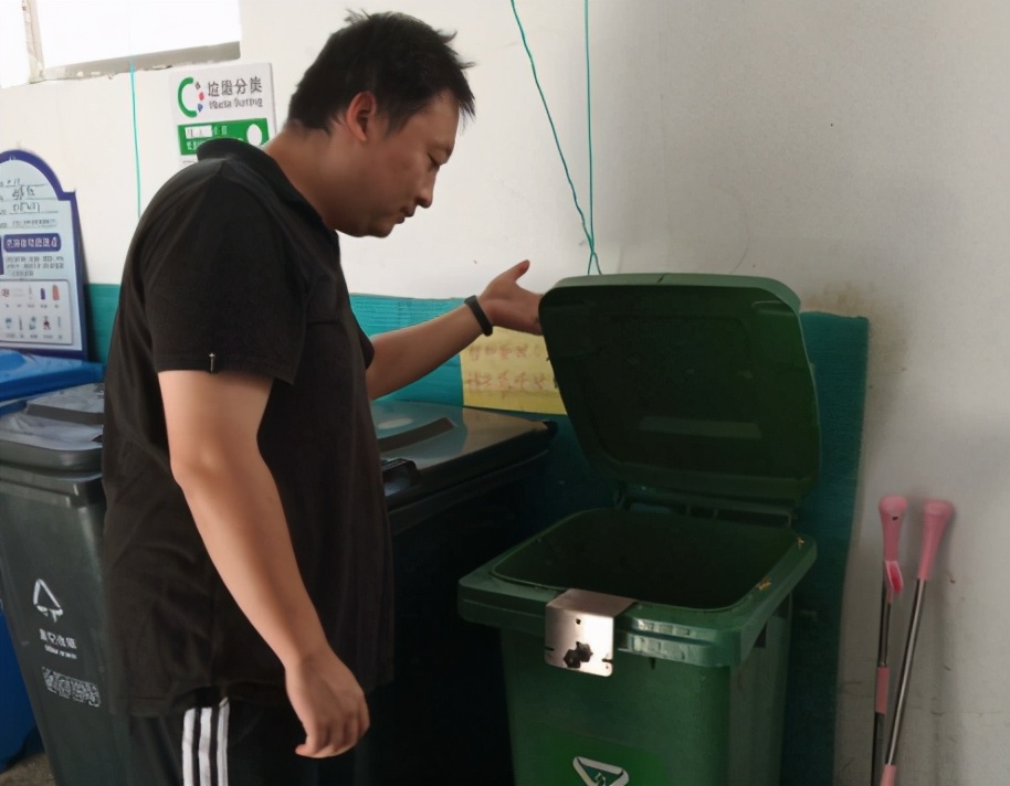 和平里垃圾分类进行时,社区中山西路垃圾分类