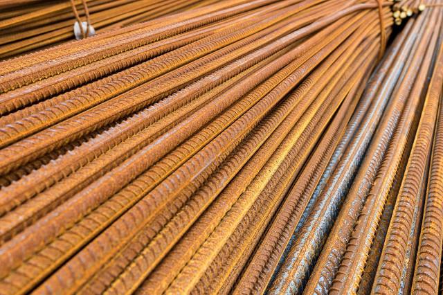 建房钢筋铁锈需要处理吗,生锈钢筋浇筑混凝土会继续生锈吗