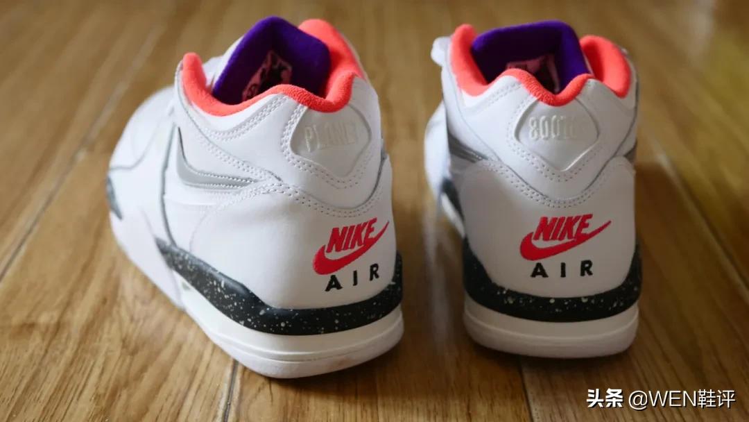 平价又好看的aj4,四百块钱的aj是真的吗