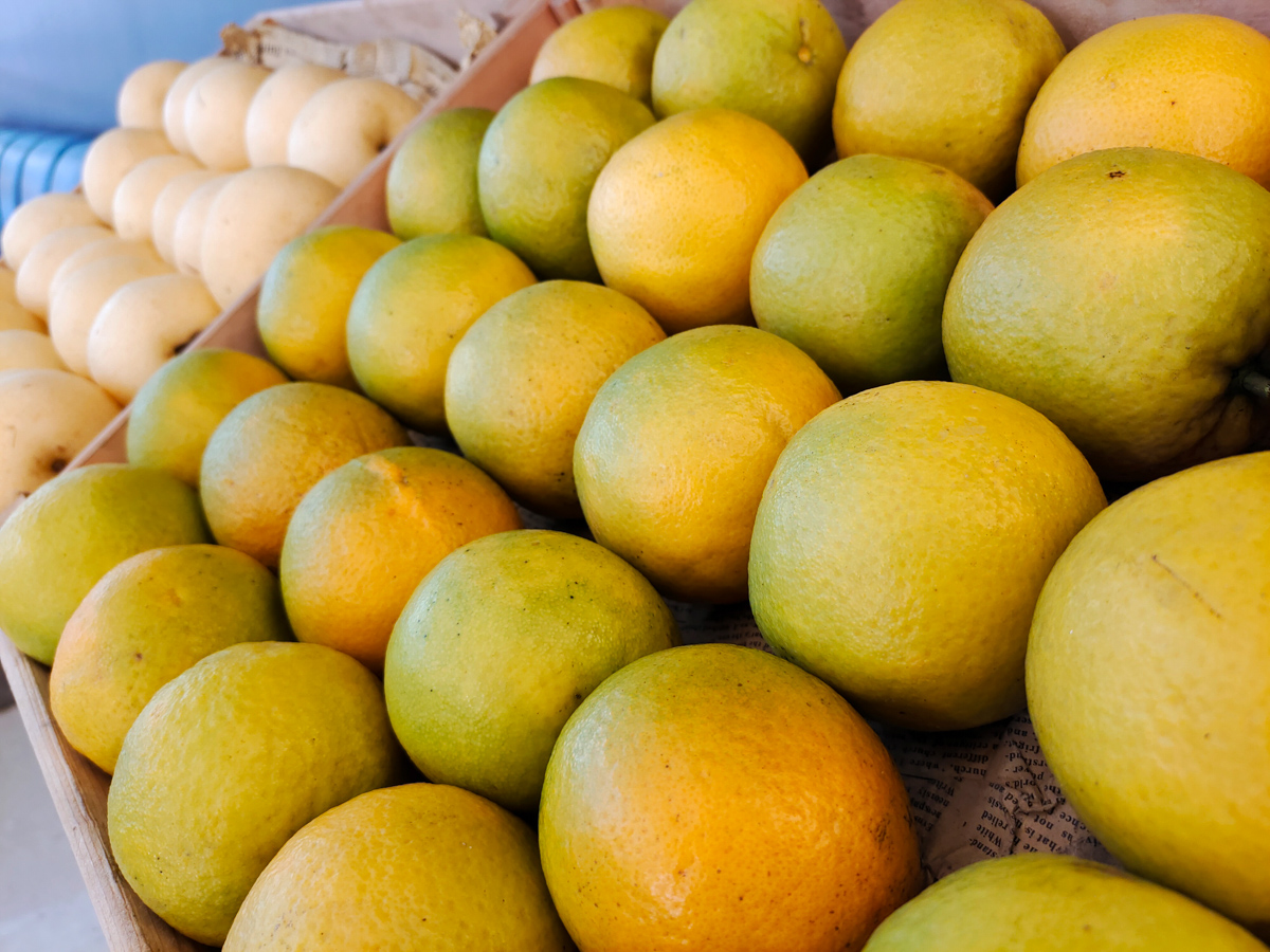 iqoo8燃色配色带壳,iqoo8燃变色