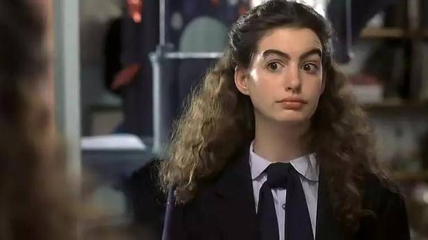 留长发尴尬期打理方法,想留长发的短发过渡期怎么打理