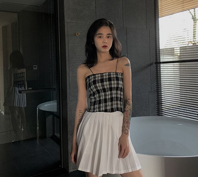 不想穿非要穿什么,不想穿名牌