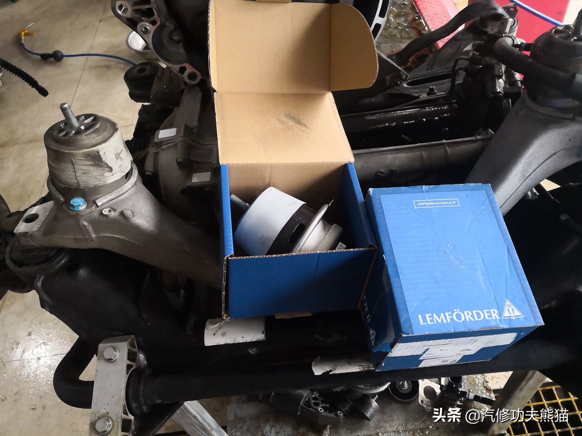 大众途锐急加速发动机故障灯点亮,大众新款途锐车子烧机油