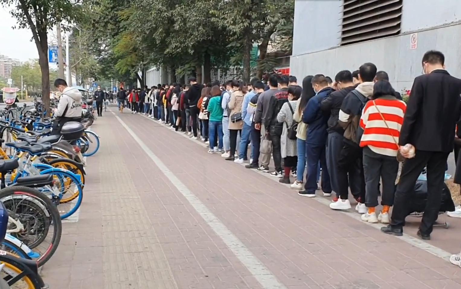 深圳固戍早高峰排队,深圳固戍地铁最早几点开