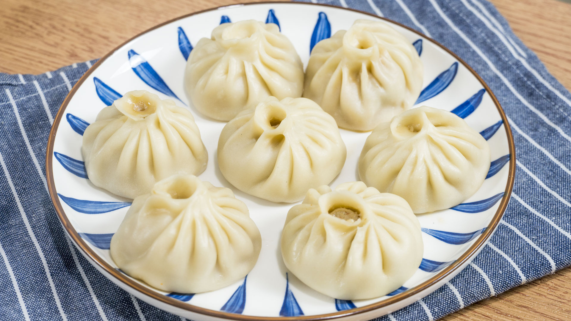 正宗小笼包的做法和配方,正宗小笼包的做法全过程