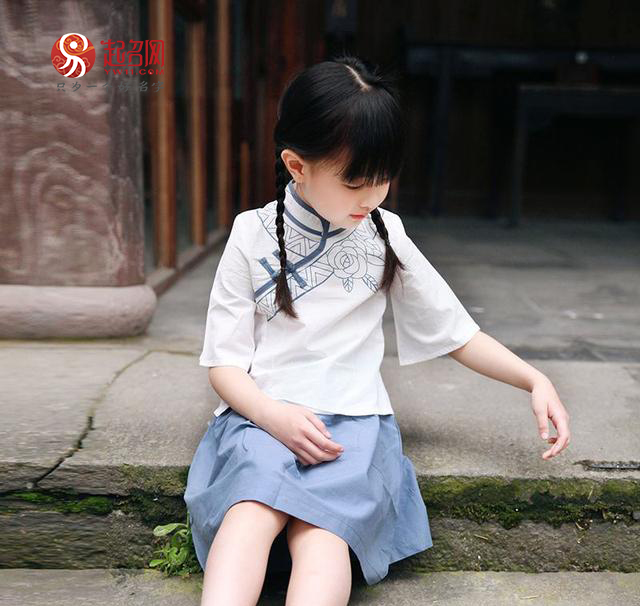 带三点水的女孩子的名字大全,带三点水简单的女孩名字最好