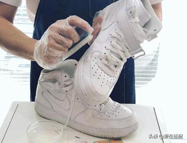 清洗球鞋的误区有哪些难怪这么容易脱胶变色