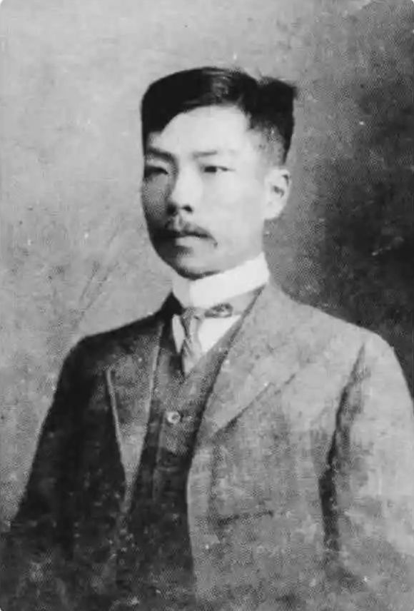 她过了41年无性无爱婚姻，文豪丈夫出轨，无人养老，最终悲惨离世