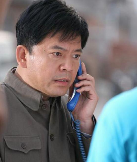 不负初恋的12位男明星,情史干净没污点的10位男星