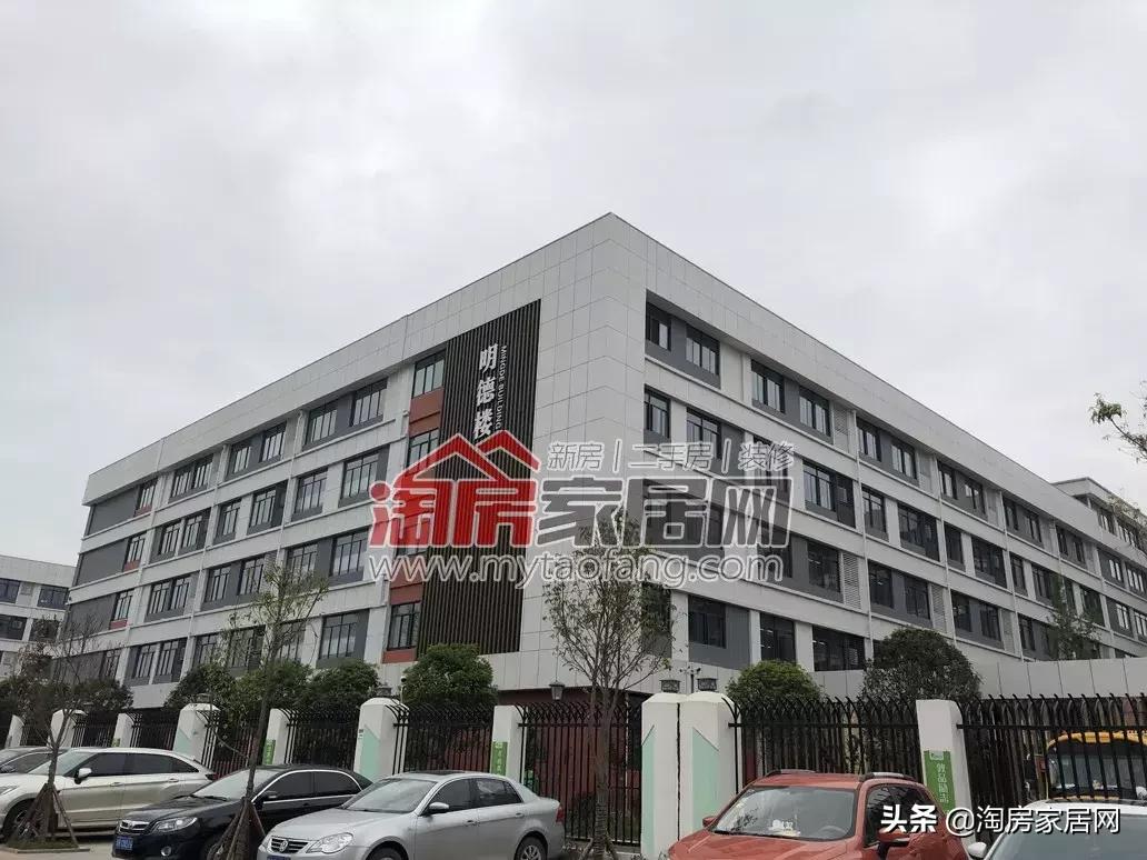 它来了鬼吹灯,他来了电影在线完整播放