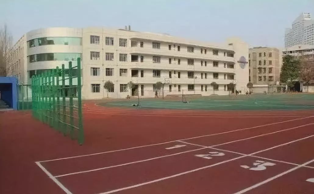 成师附小本部属于哪个片区,成师附小本部和分部