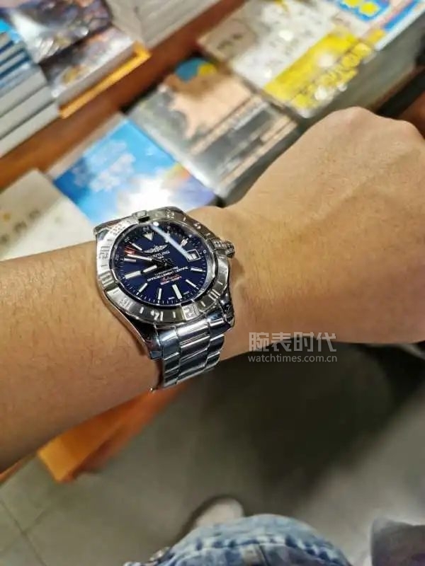 网友晒上千万的手表,网友晒1300手表