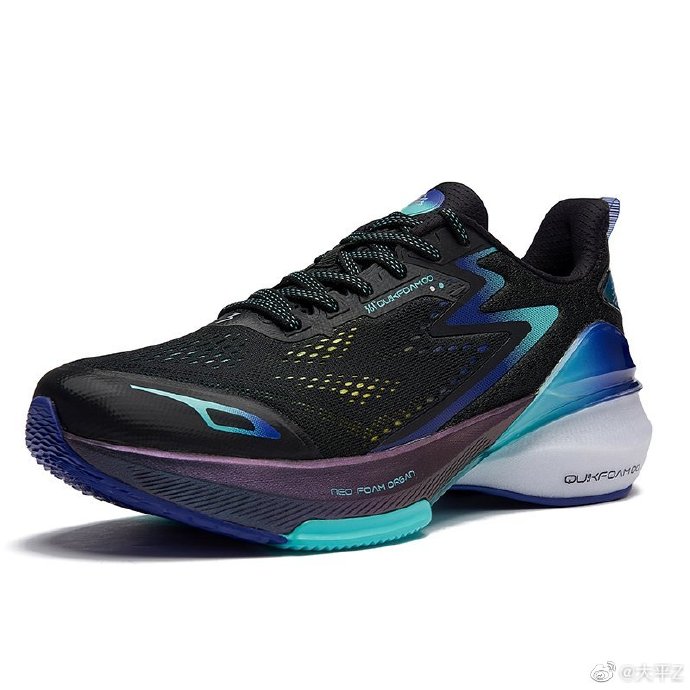 361度三体联名跑鞋配色推荐,361°跑鞋曝光