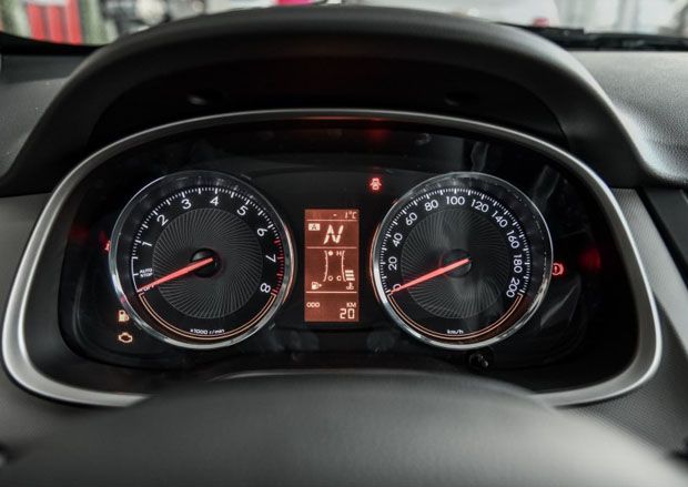 曾也是国民家轿，月销2万辆很轻松，现从6.39万降到4万多，买吗？