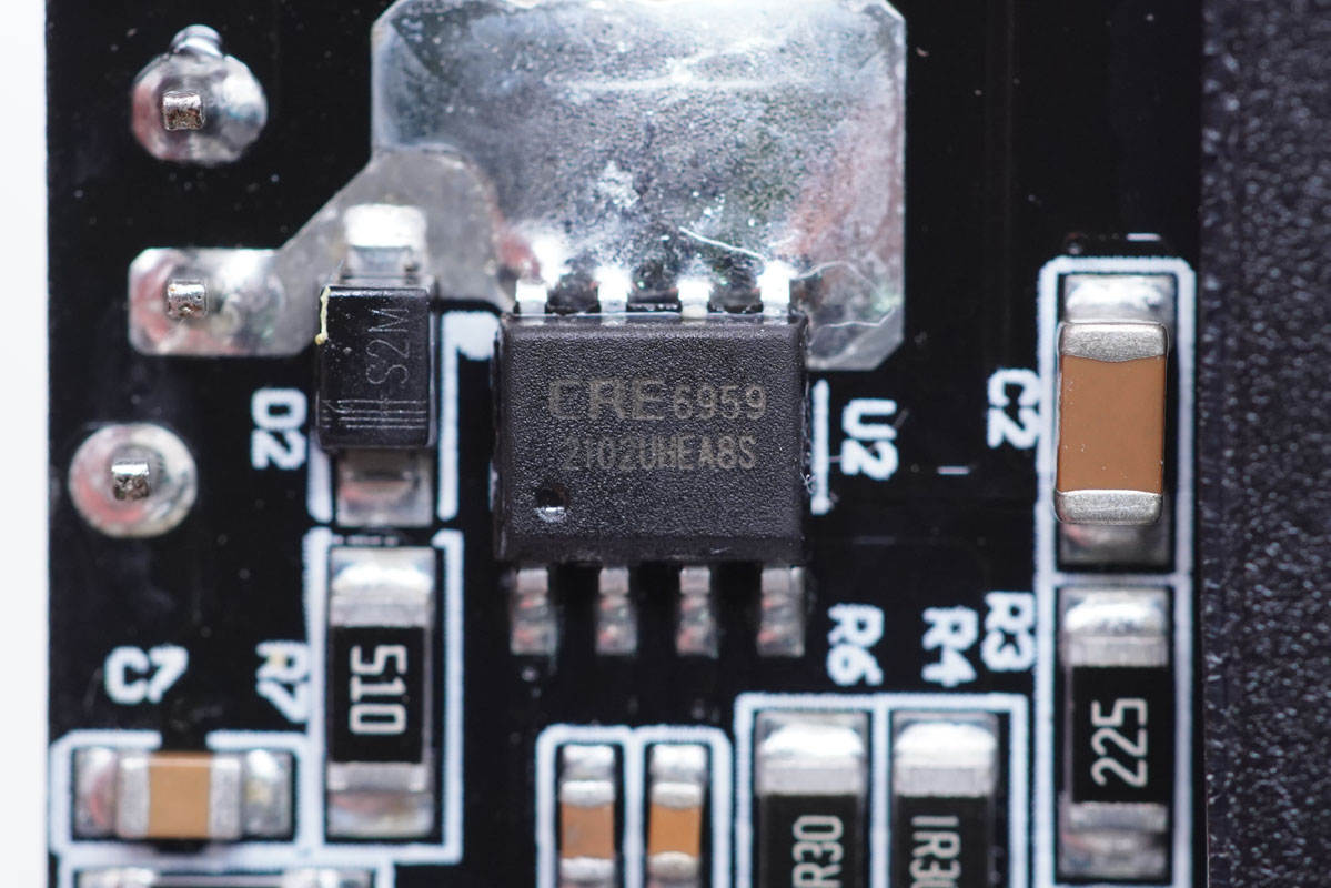 公牛快充多功能插座怎么样,插座一哥最新上市消息