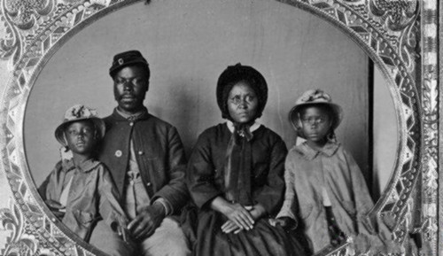 《宠儿》：蓝石路124号不只是一个门牌号，还是一段黑人的斗争史