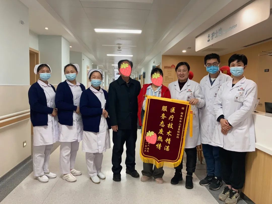 医生会把子宫拽出来吗,医生把子宫切除