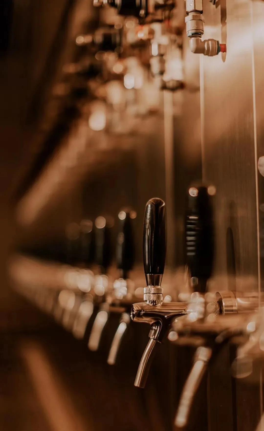 *疆新**90后空间设计师,跨行追求梦想,把老乌鲁木齐搬进商场