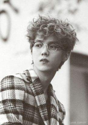 鹿晗演戏辛苦,鹿晗做练习生训练痛苦时视频