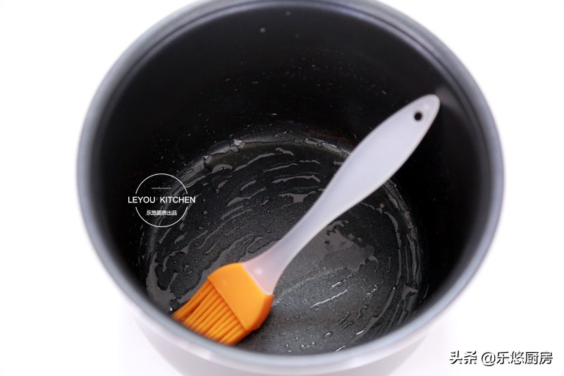 用电饭锅做枣糕如何不回缩,电饭锅做枣糕需要多长时间能熟